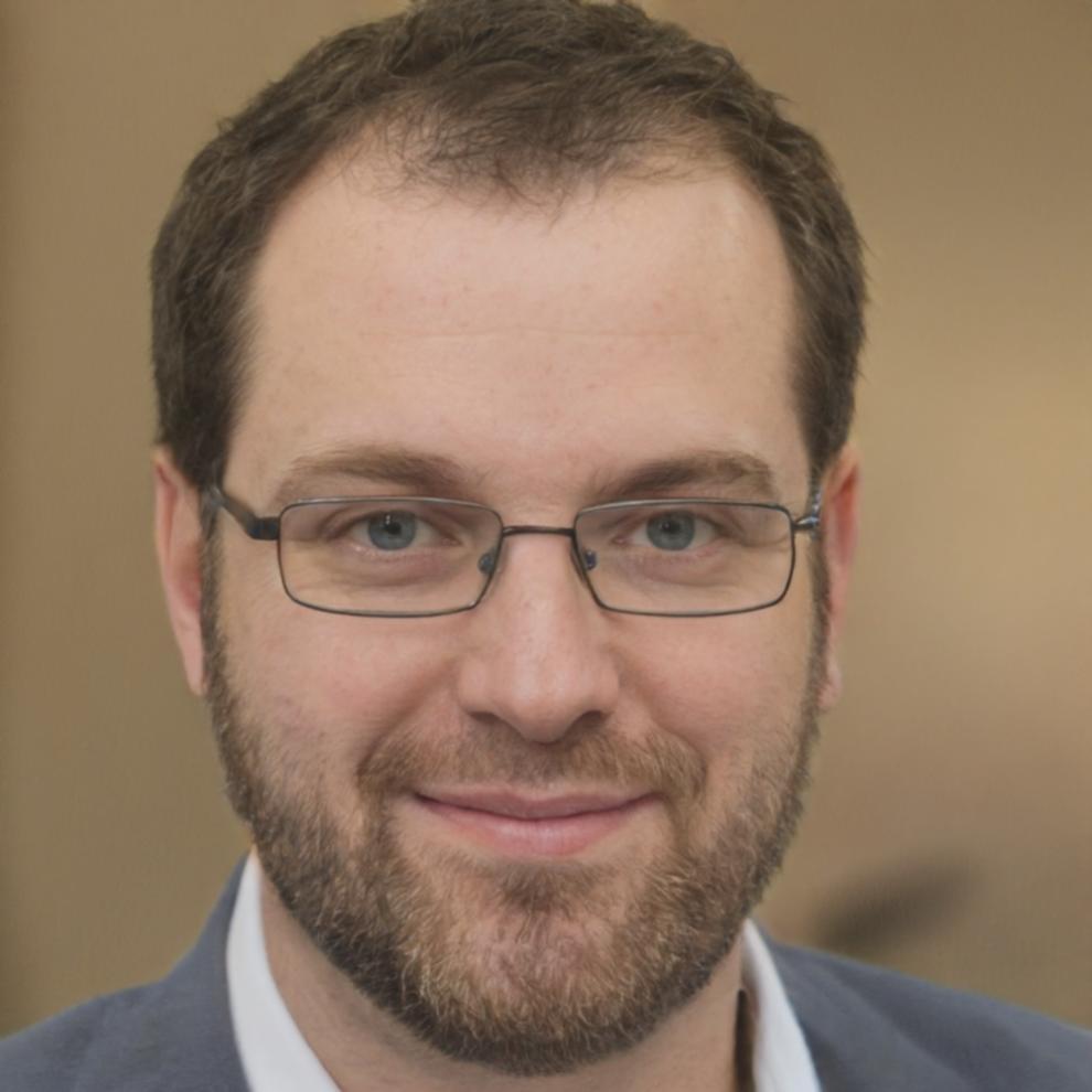 Преподаватель Лука Дреновац